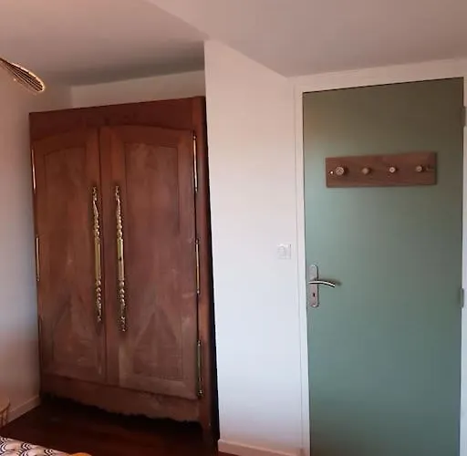 La Grange De Victor 12/14 Pers - Mont-saint-michel